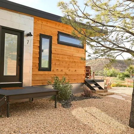 Villa Escalante Escapes Star Lily- Bunk Escape